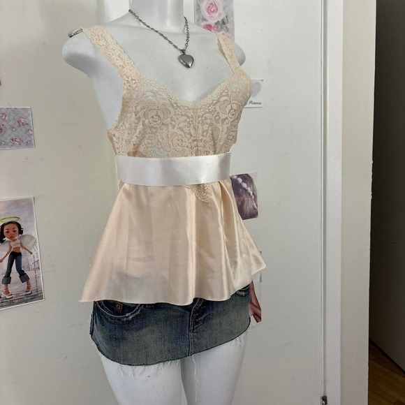 SOLD - Picture 3 of 6